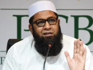 Inzamam accuses India of ball-tampering