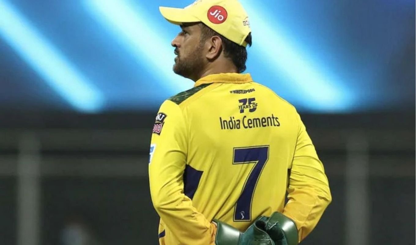 Dhoni May Hang Up Boots After IPL 2026 If CSK Secures Samson 1 MS Dhoni Likely to Retire After IPL 2026 if CSK Sign Sanju Samson, Says Former India Batter